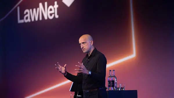 Of dinosaurs and dancing elephants 2 Of dinosaurs and dancing elephants 2